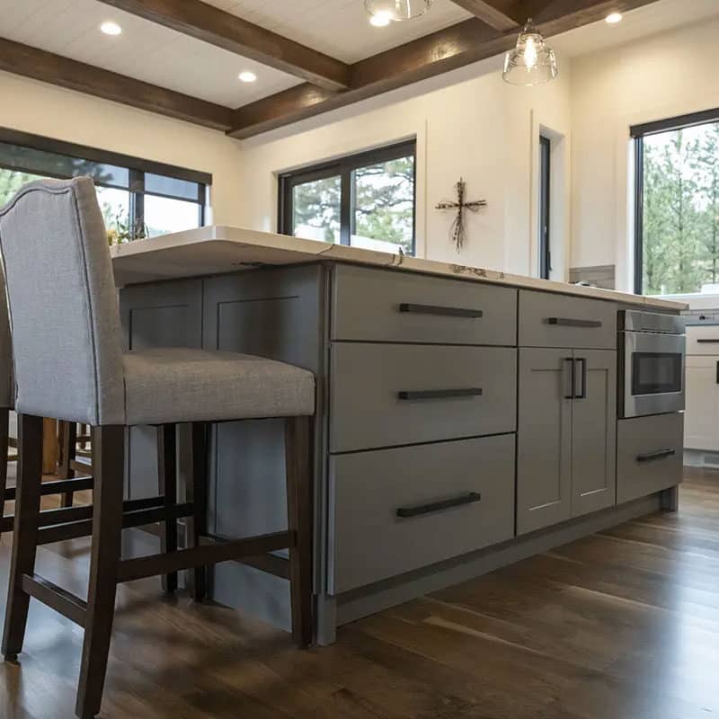 Showplace Cabinetry - Kitchen Cabinets - Mountain Masterpiece